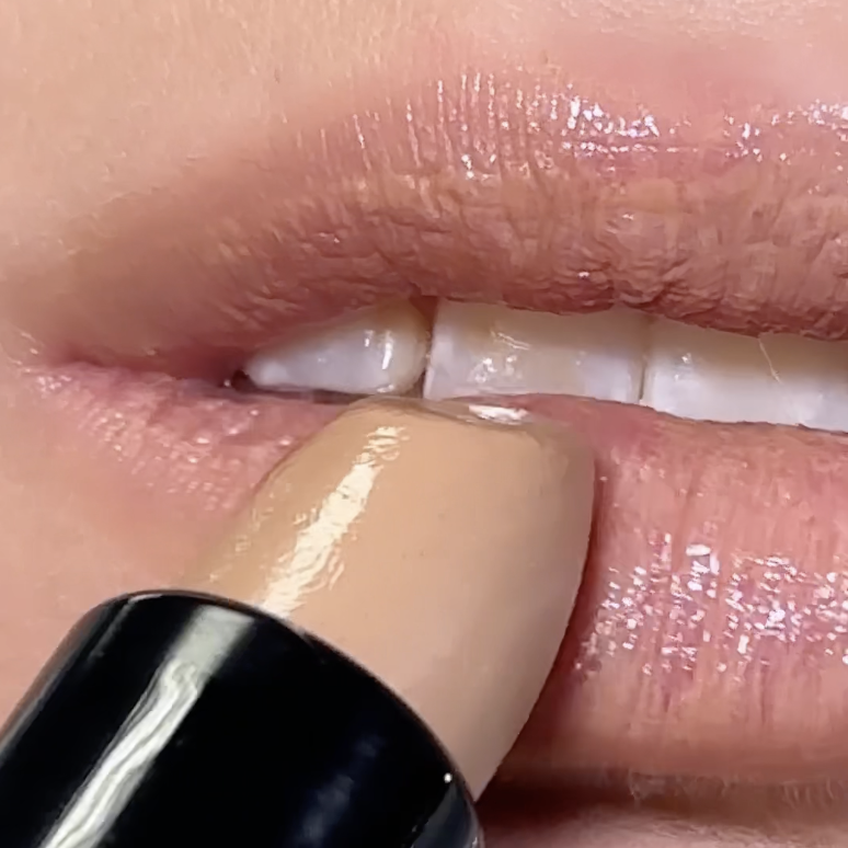Lips Collection Sheer | Rossetto Semi Trasparente Idratante